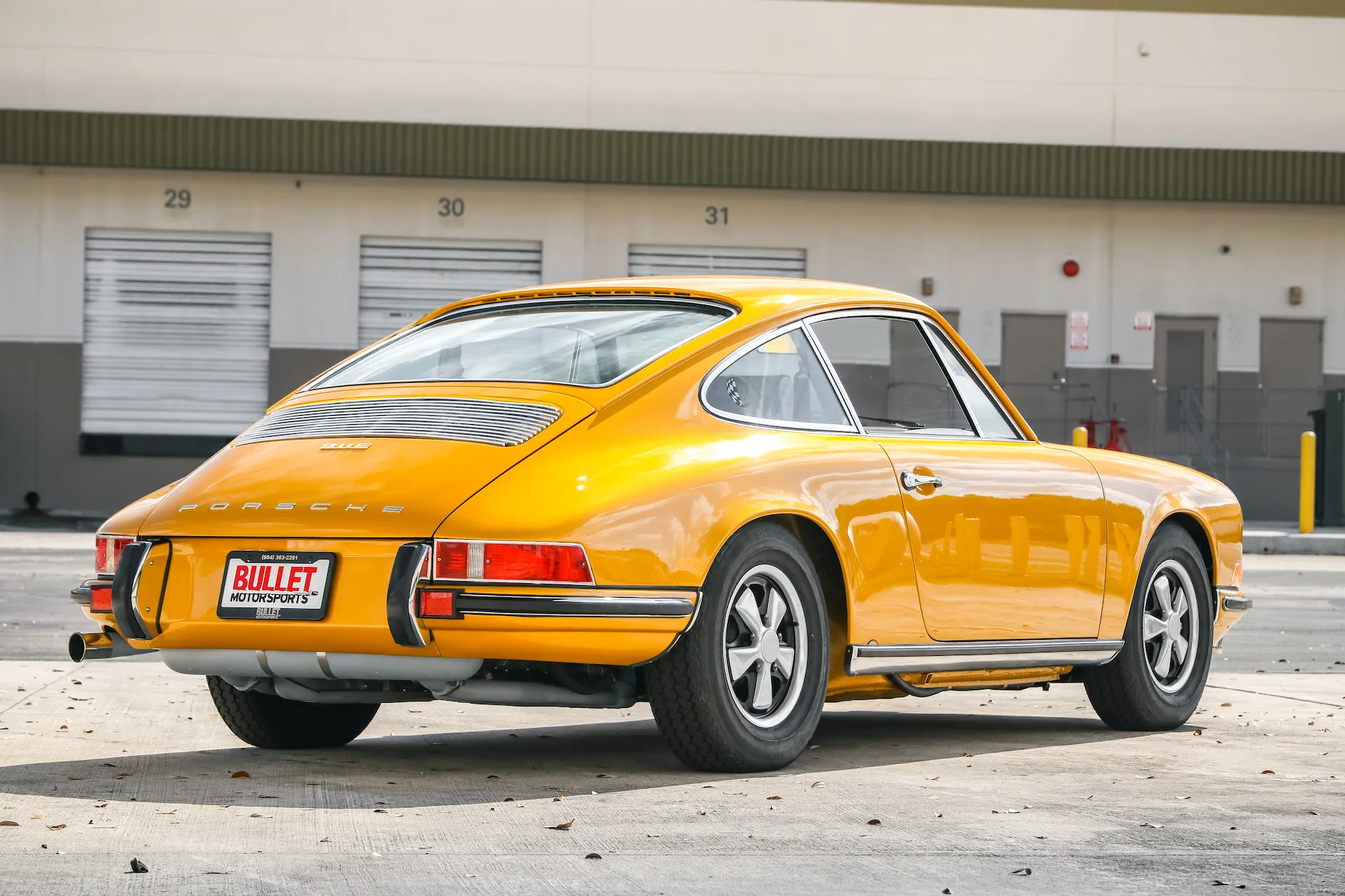 1971 Porsche 911E Coupe in Gold Metallic