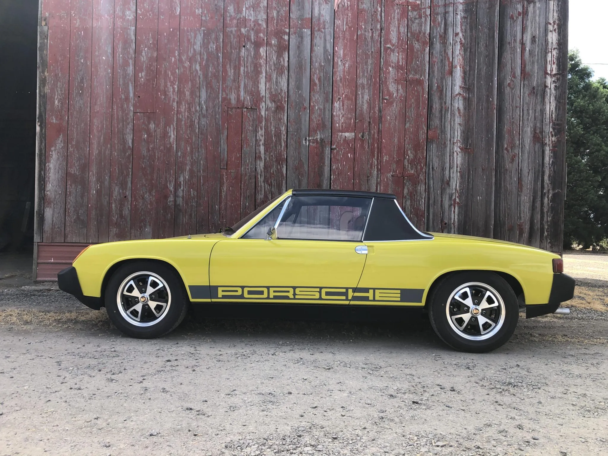 1975 Porsche 914 in Berber Yellow