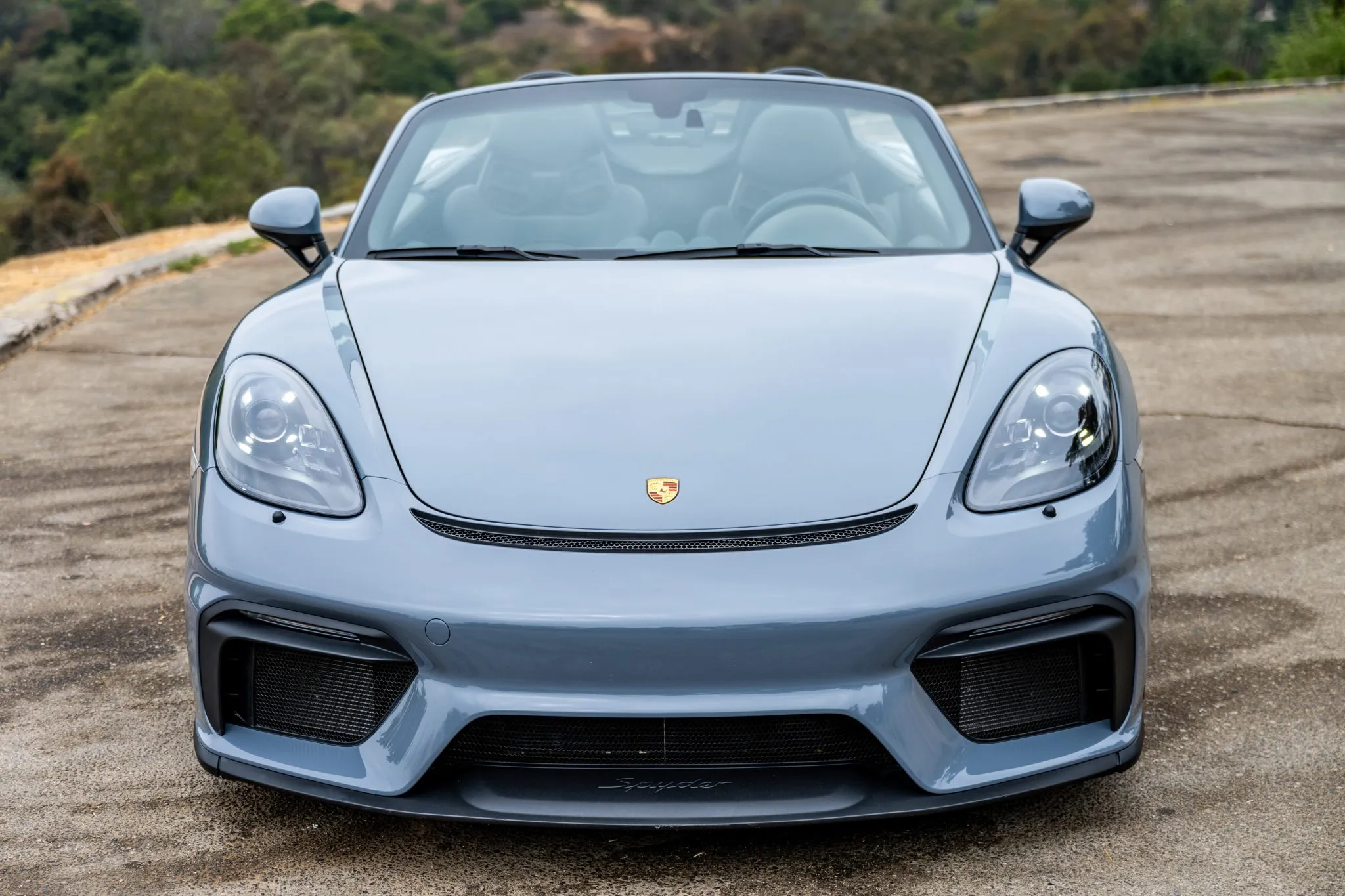 2023 Porsche 718 Spyder in Arctic Grey