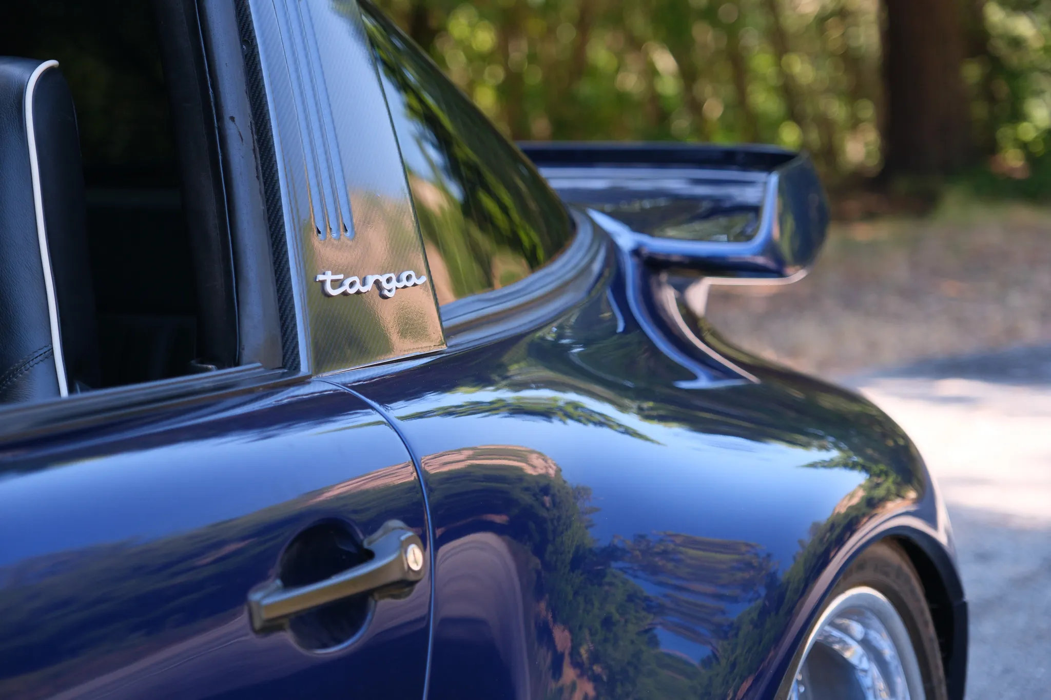 1976 Porsche 911S Targa in Midnight Blue Pearl