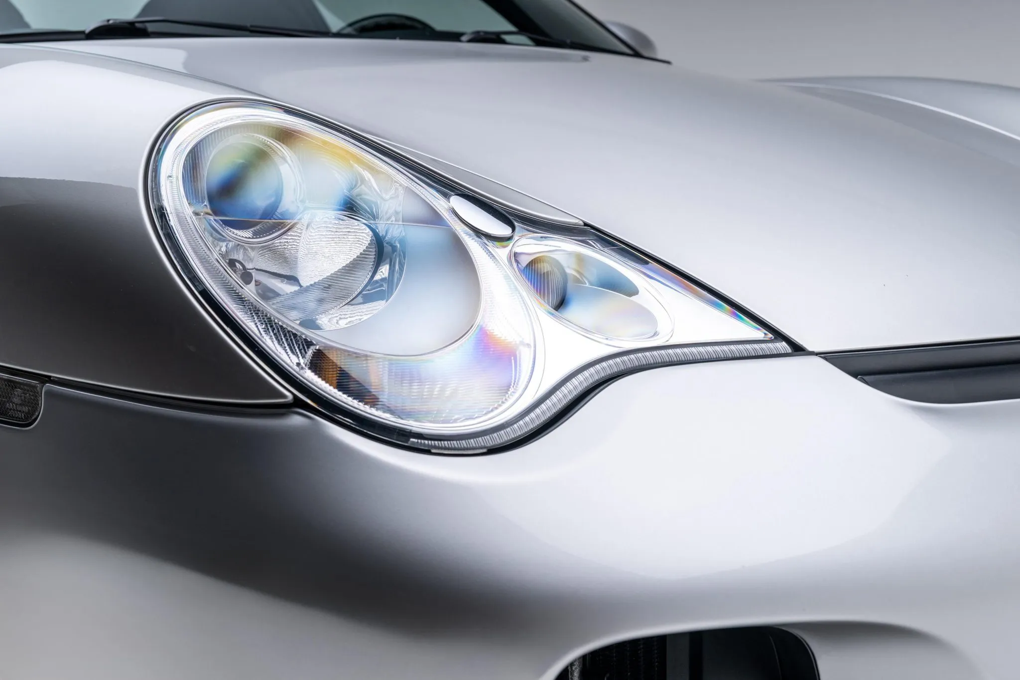 2002 Porsche 911 GT2 in Arctic Silver Metallic