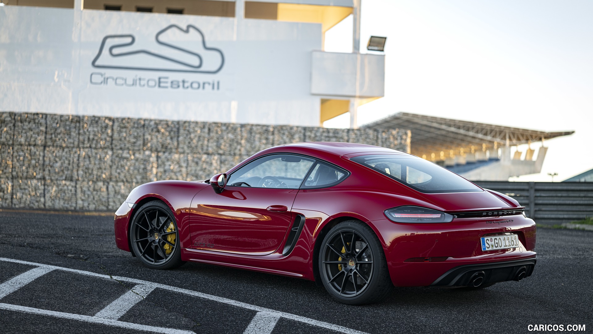 2020 Porsche 718 Cayman GTS 4.0 in Carmine Red