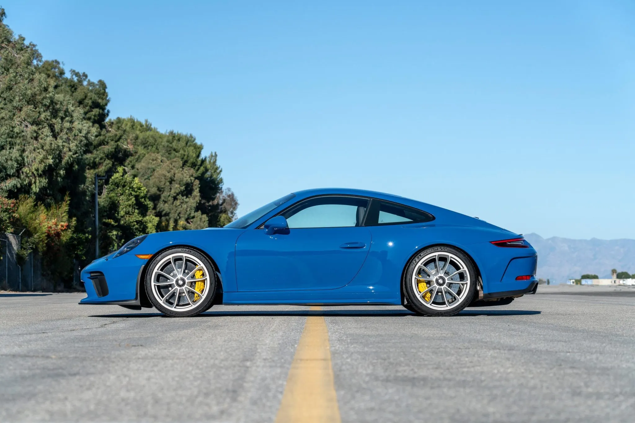 2018 Porsche 911 GT3 Touring in Golf Blue