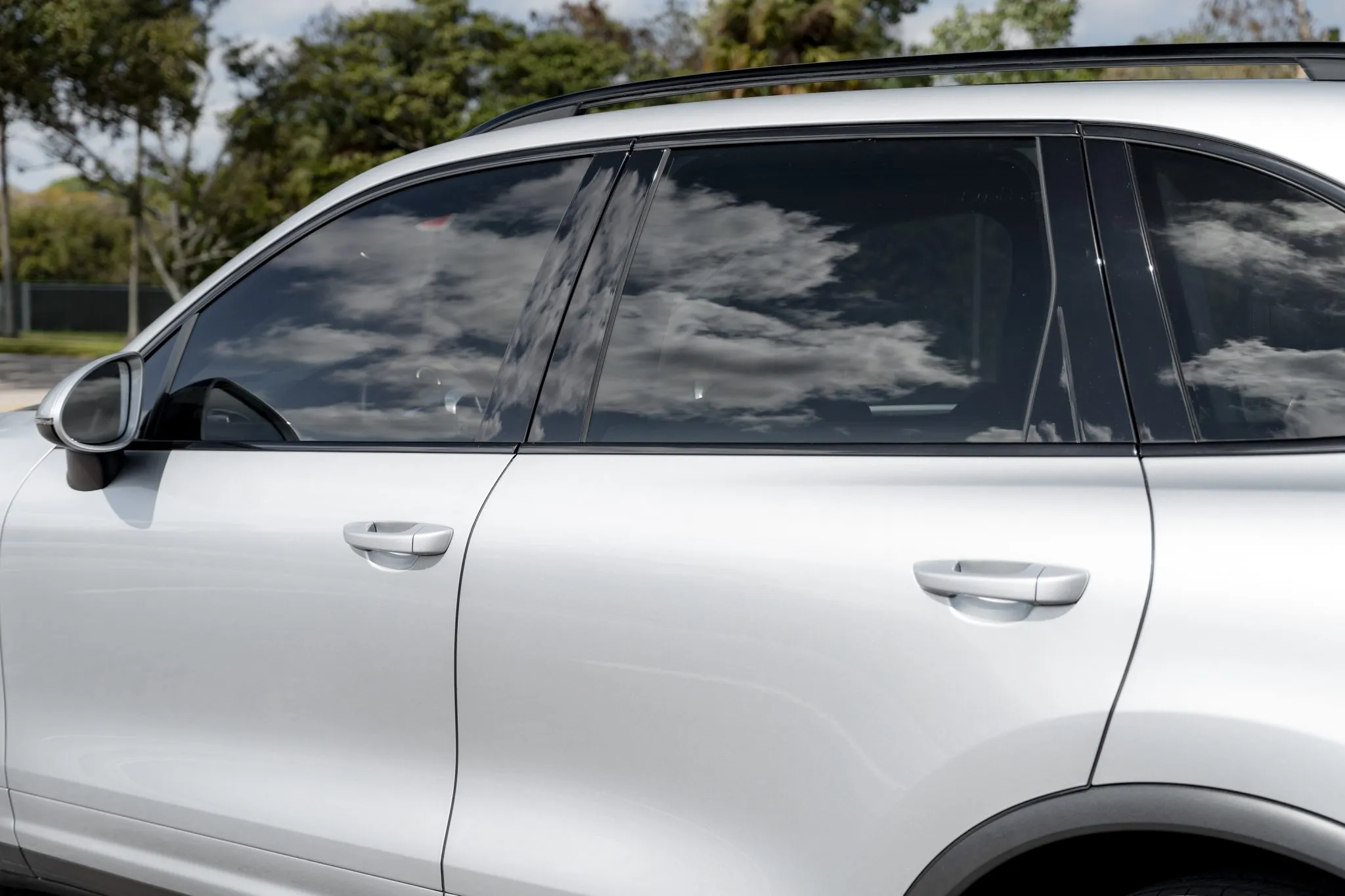 2016 Porsche Cayenne Turbo in Rhodium Silver Metallic