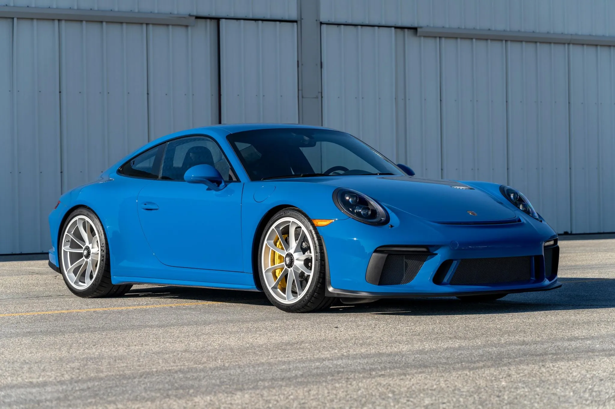 2018 Porsche 911 GT3 Touring in Golf Blue