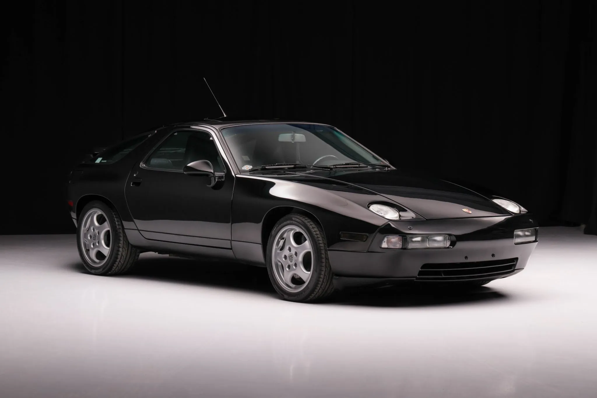 1993 Porsche 928 GTS in Black