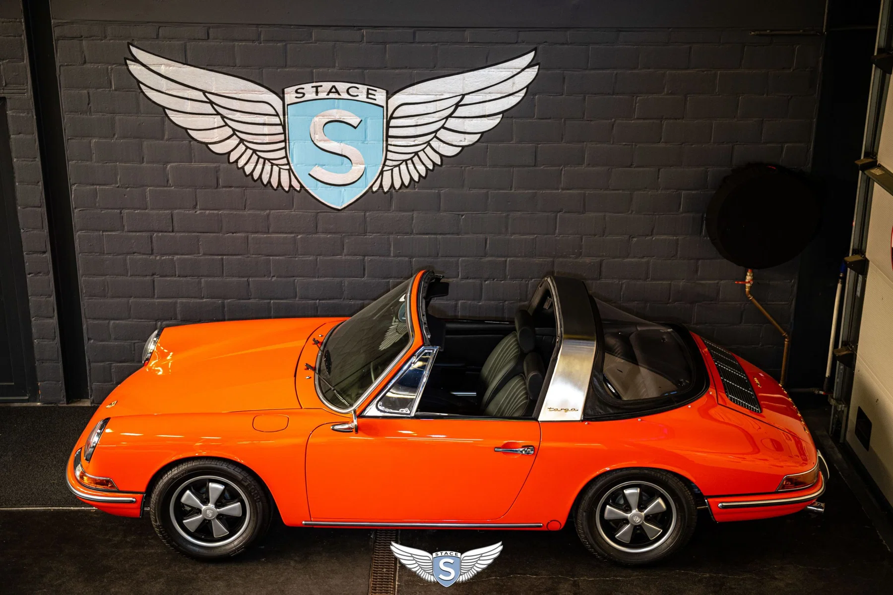 1968 Porsche 911 Targa in Blood Orange