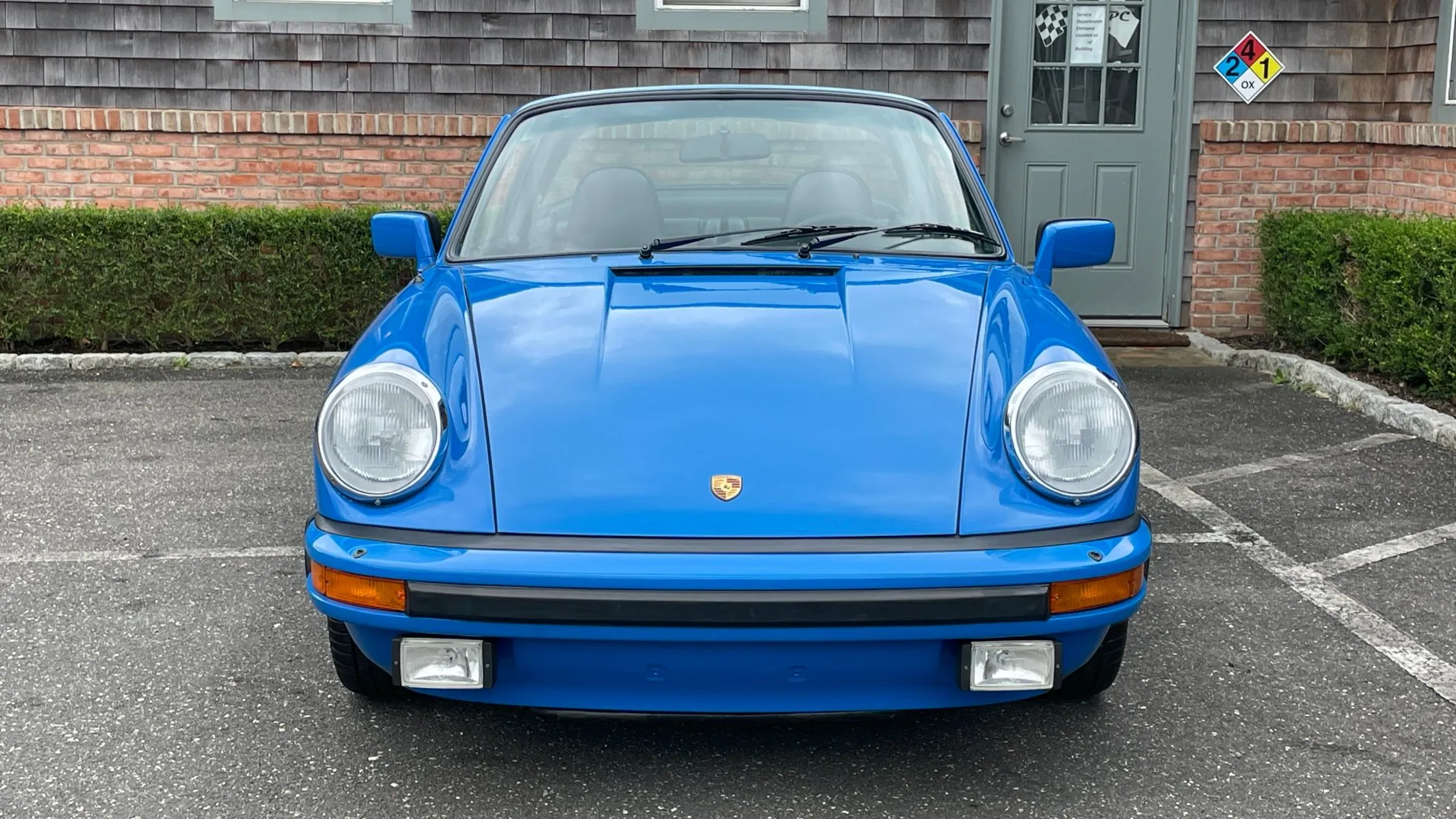 2024 Porsche 911 GT3 RS Weissach in Arrow Blue