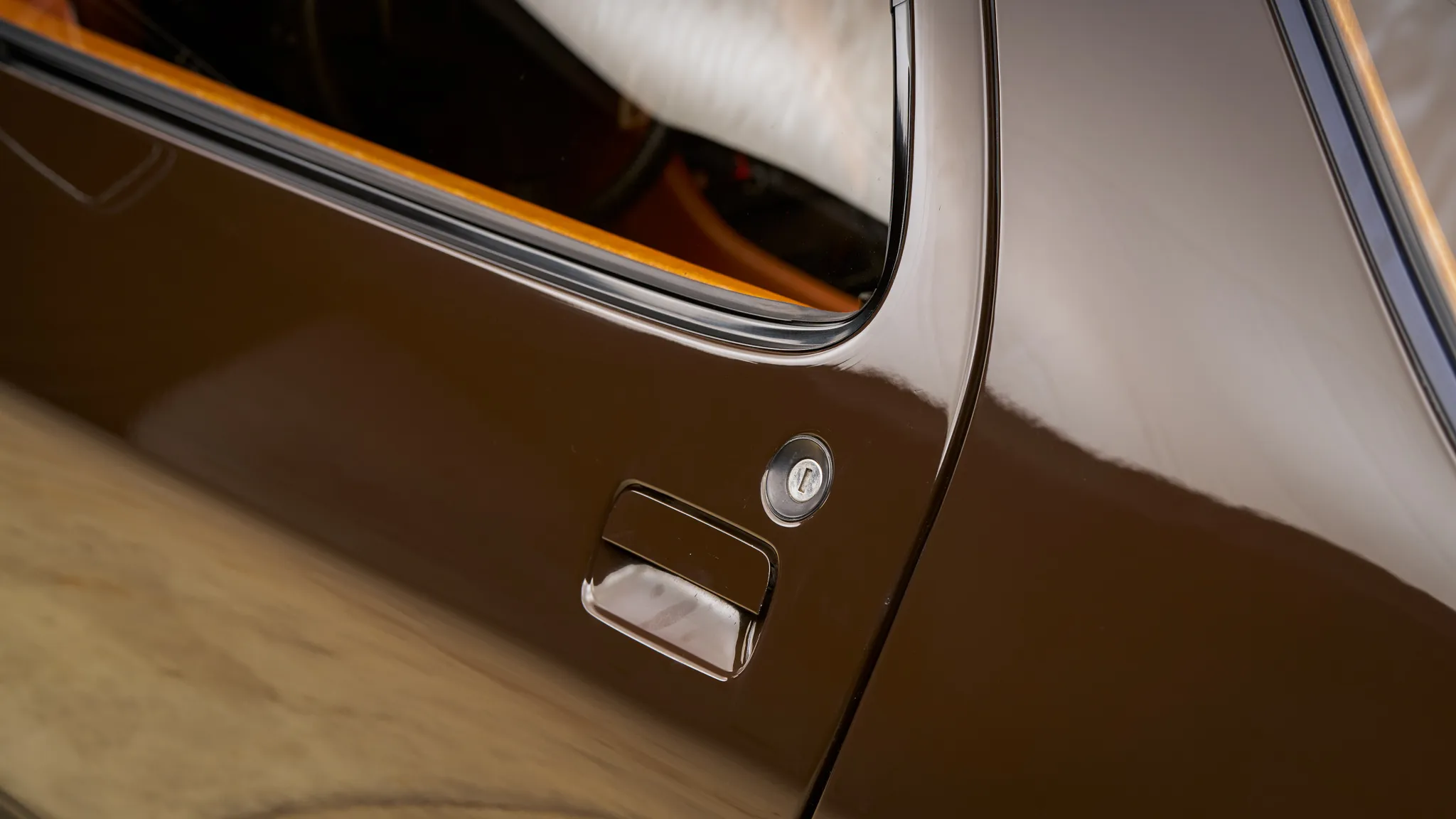 1979 Porsche 928 in Mocha Brown