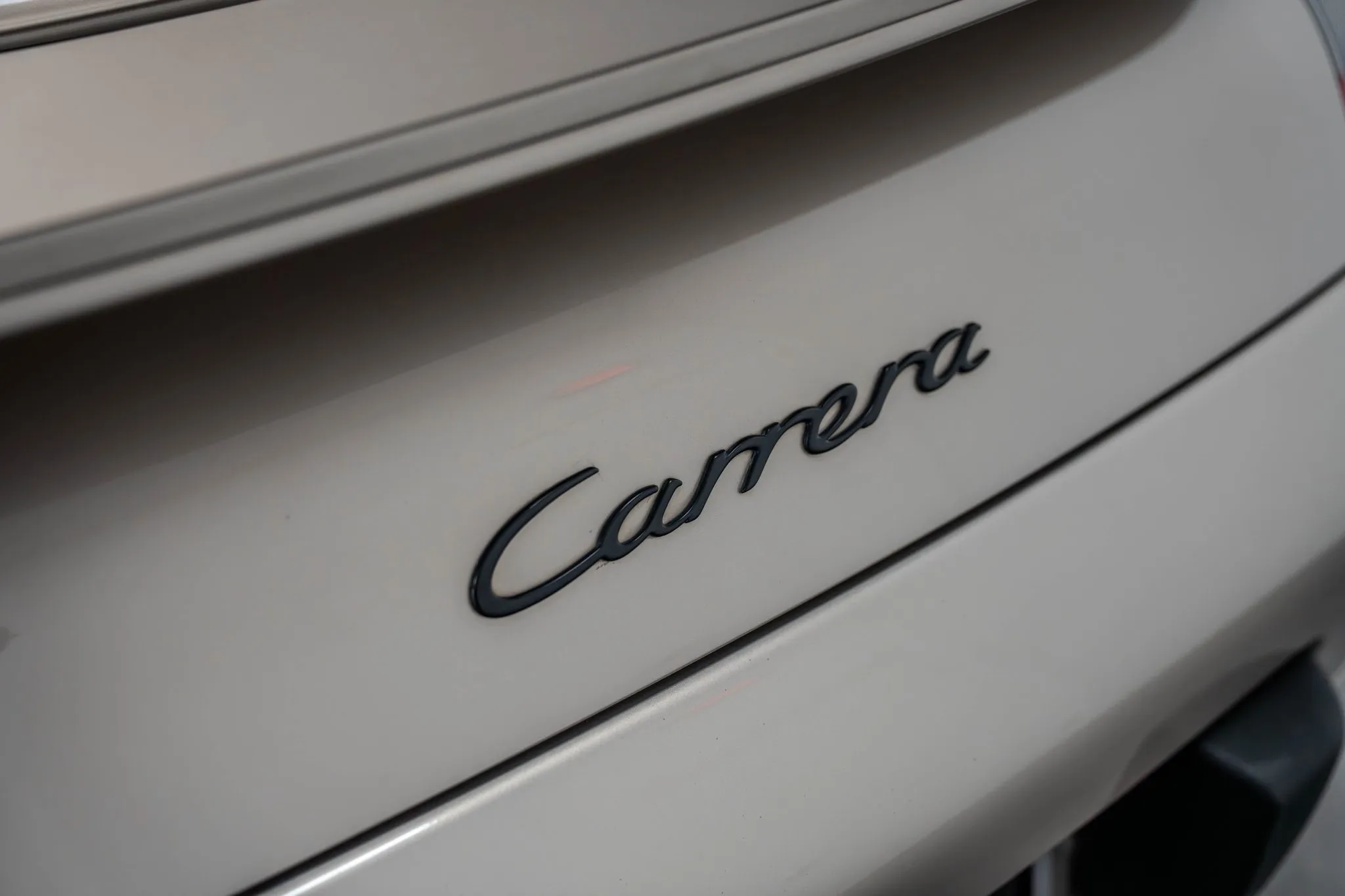 1999 Porsche 911 Carrera Coupe in Mirage Metallic