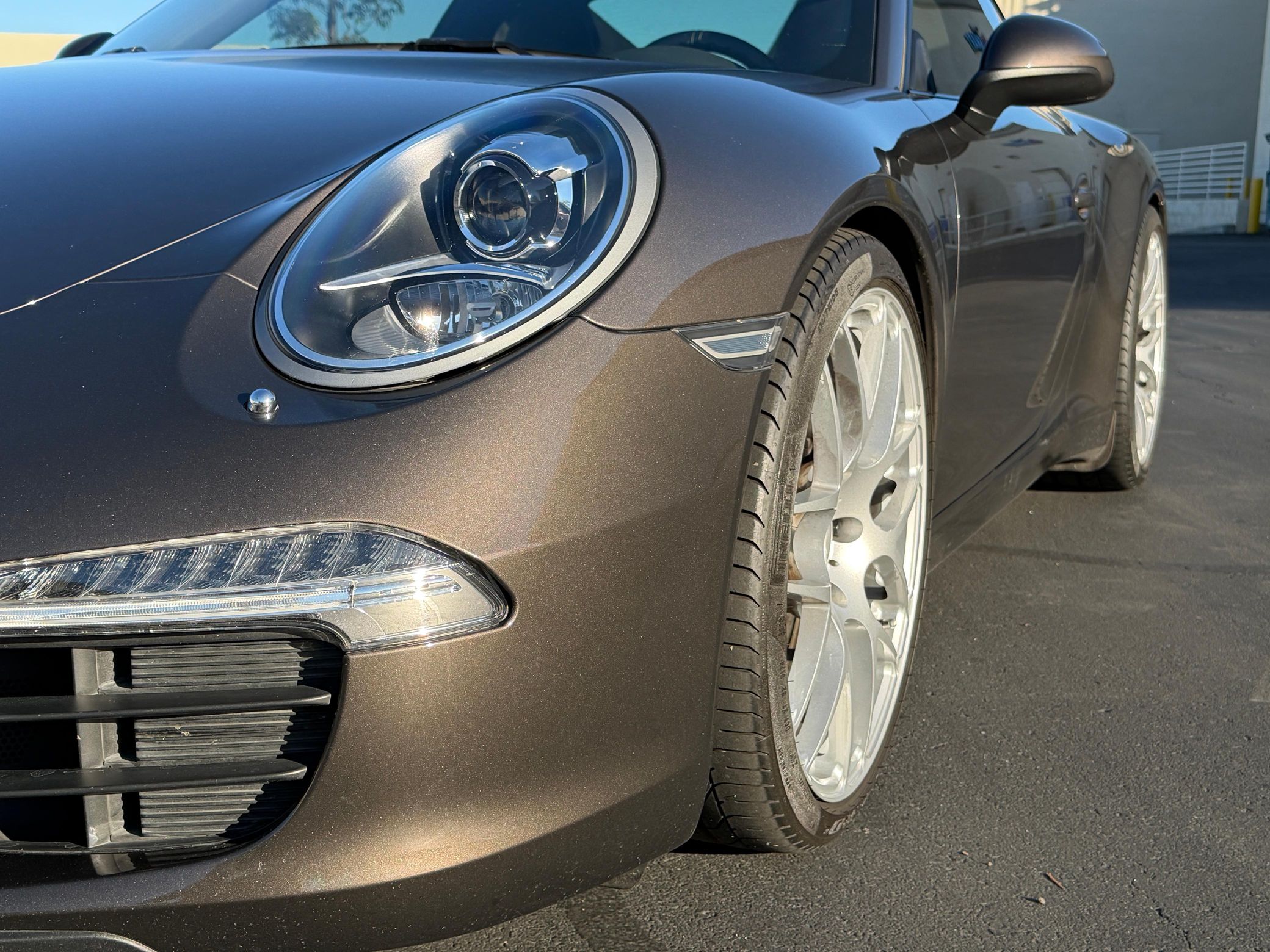 2013 Porsche 911 Carrera Coupe in Anthracite Brown Metallic