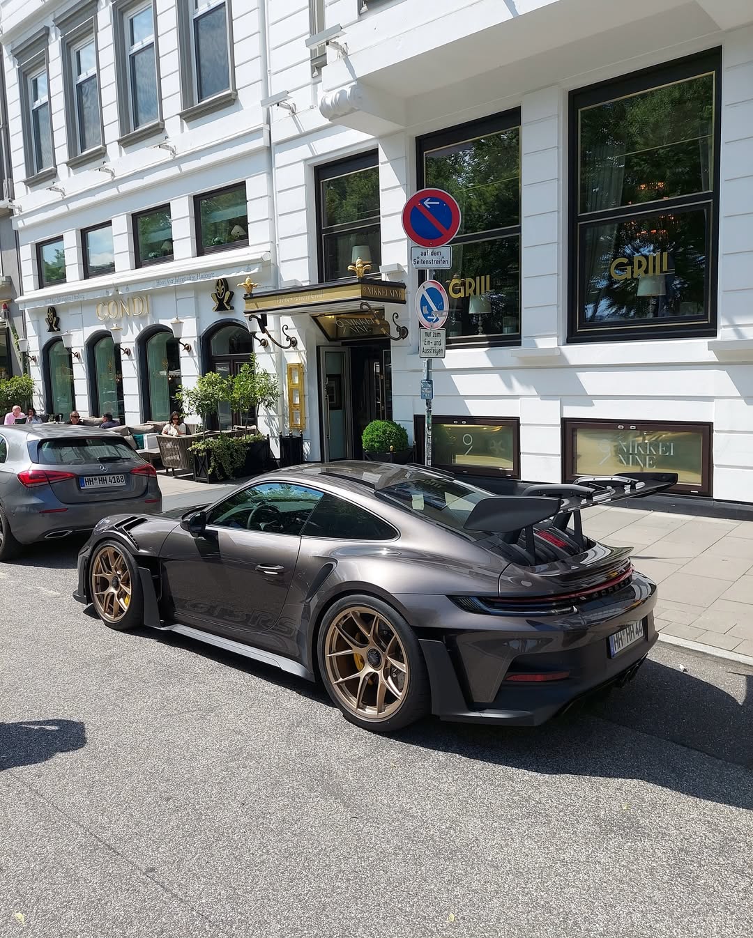 2024 Porsche 911 GT3 RS in Anthracite Brown Metallic