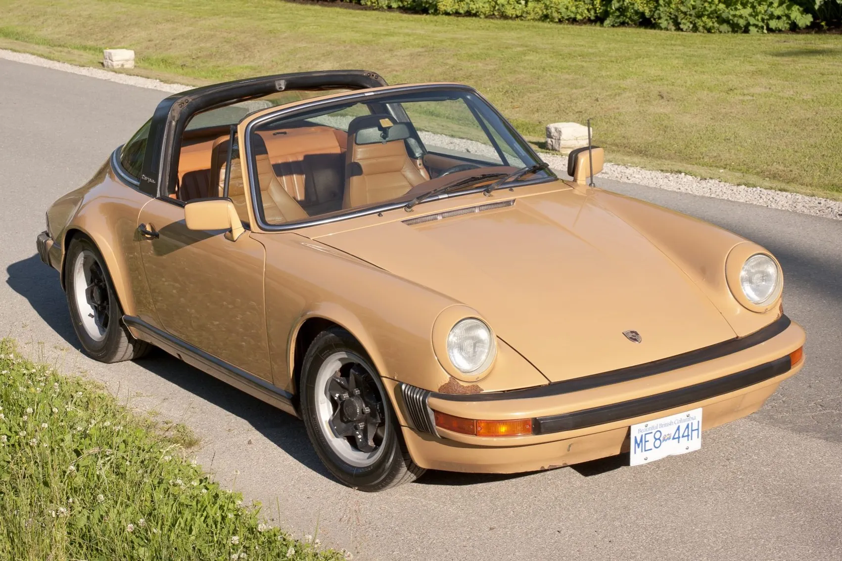 1978 Porsche 911SC Targa in Cashmere Beige