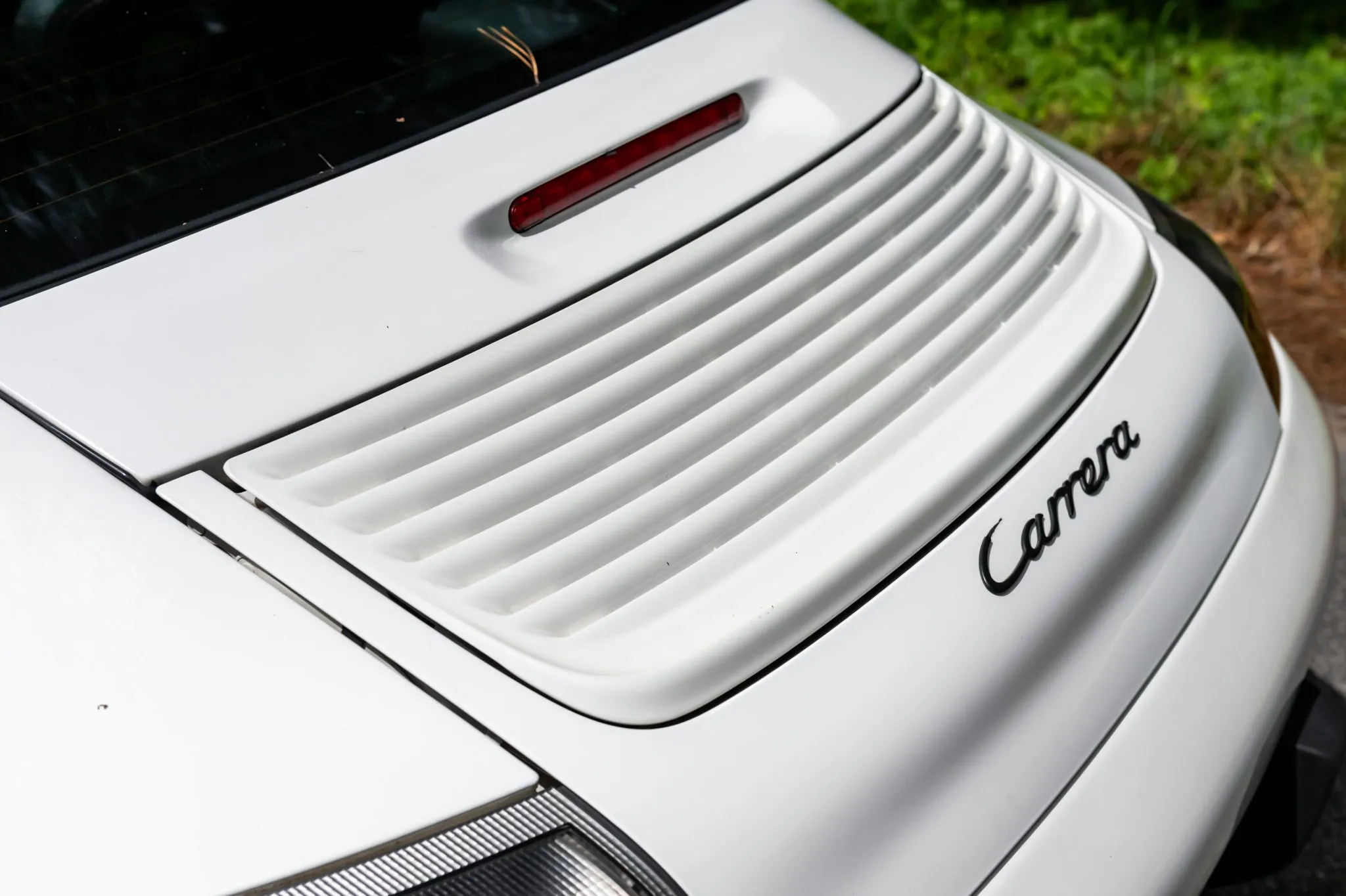 2000 Porsche 911 Carrera Coupe in Biarritz White
