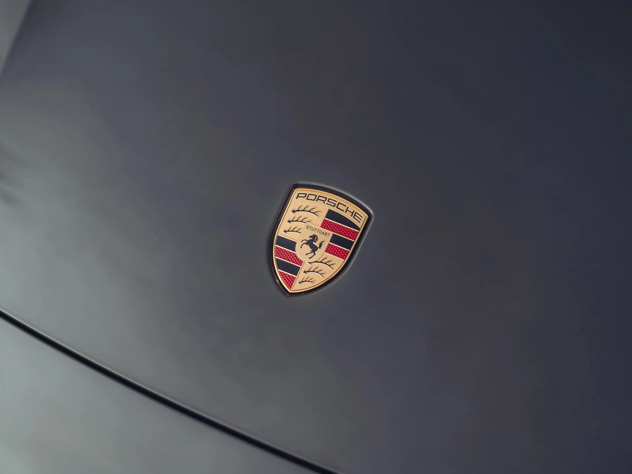Porsche Taycan Sport Turismo in Alex Grey