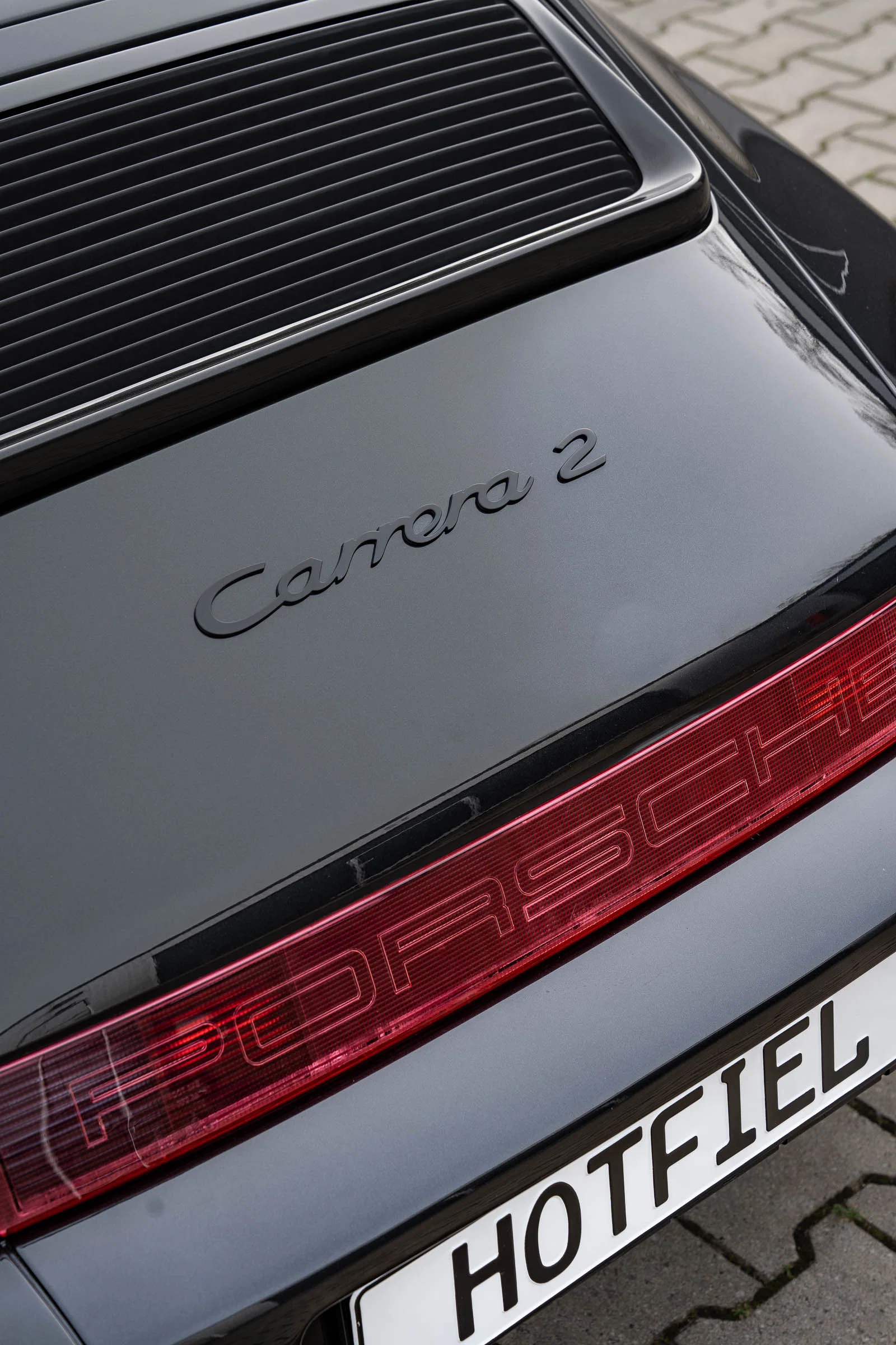 1990 Porsche 911 Carrera 2 Coupé in Panthero Metallic