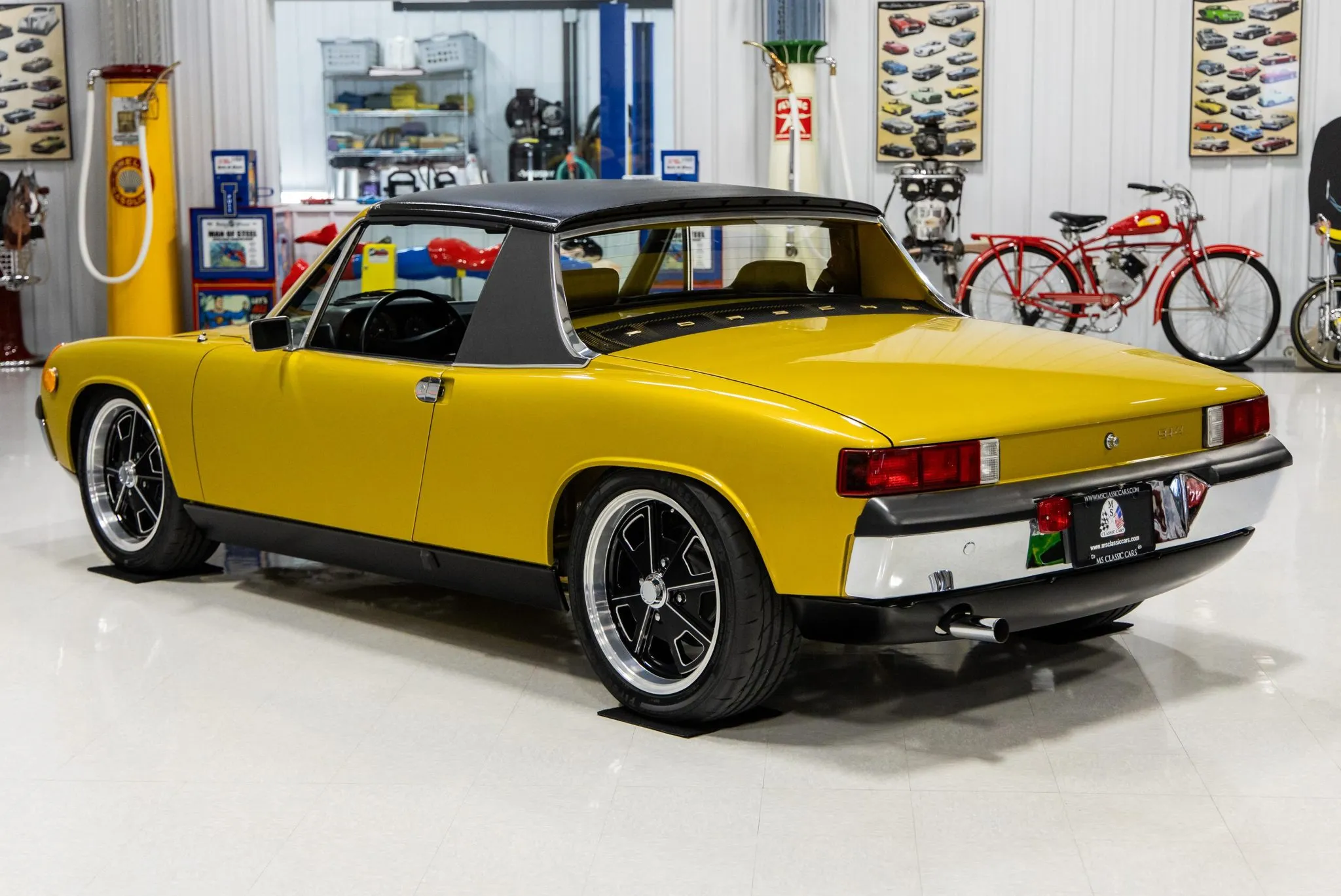 1971 Porsche 914 in Gold Metallic