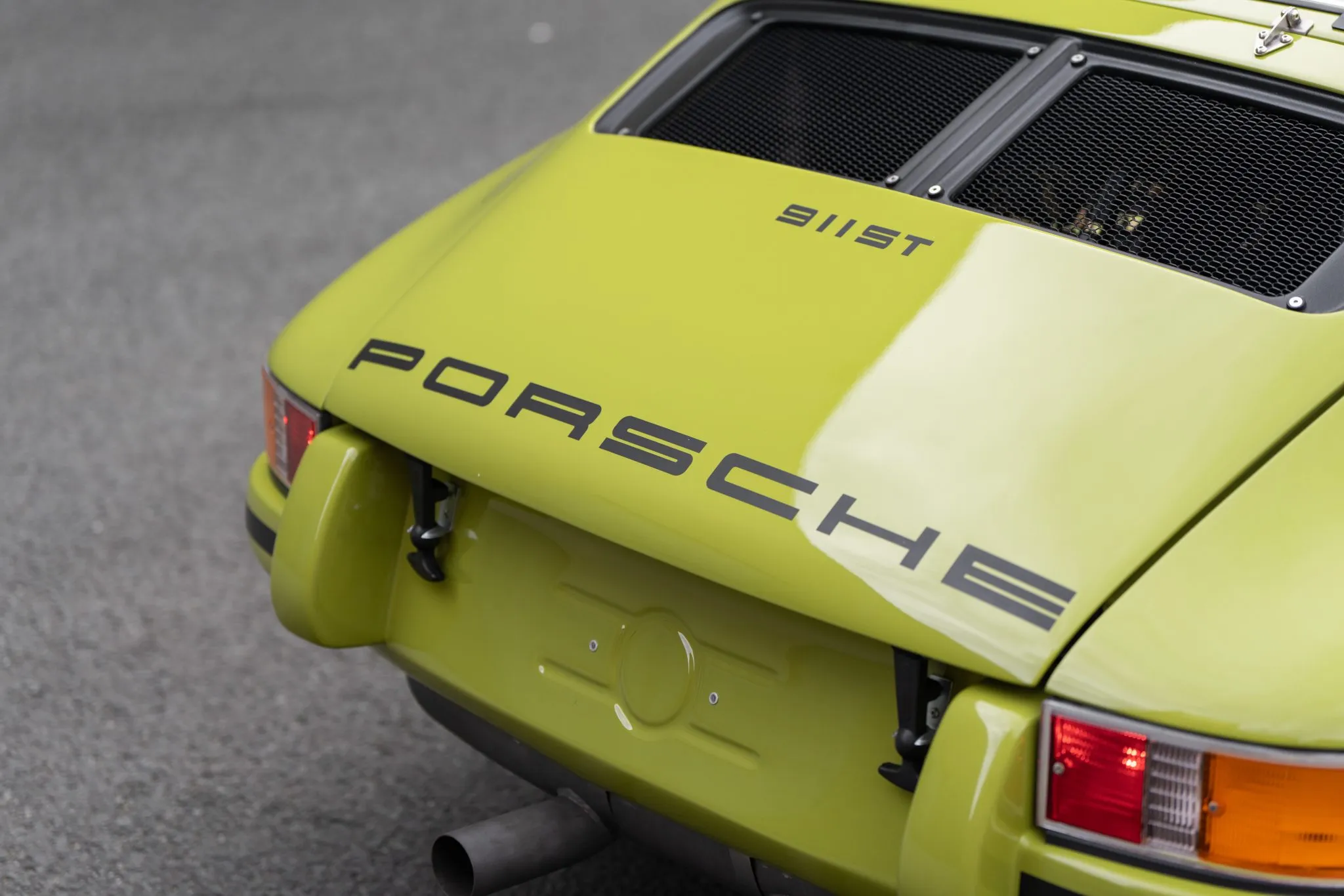 1986 Porsche 911 Carrera Coupe in Golden Green