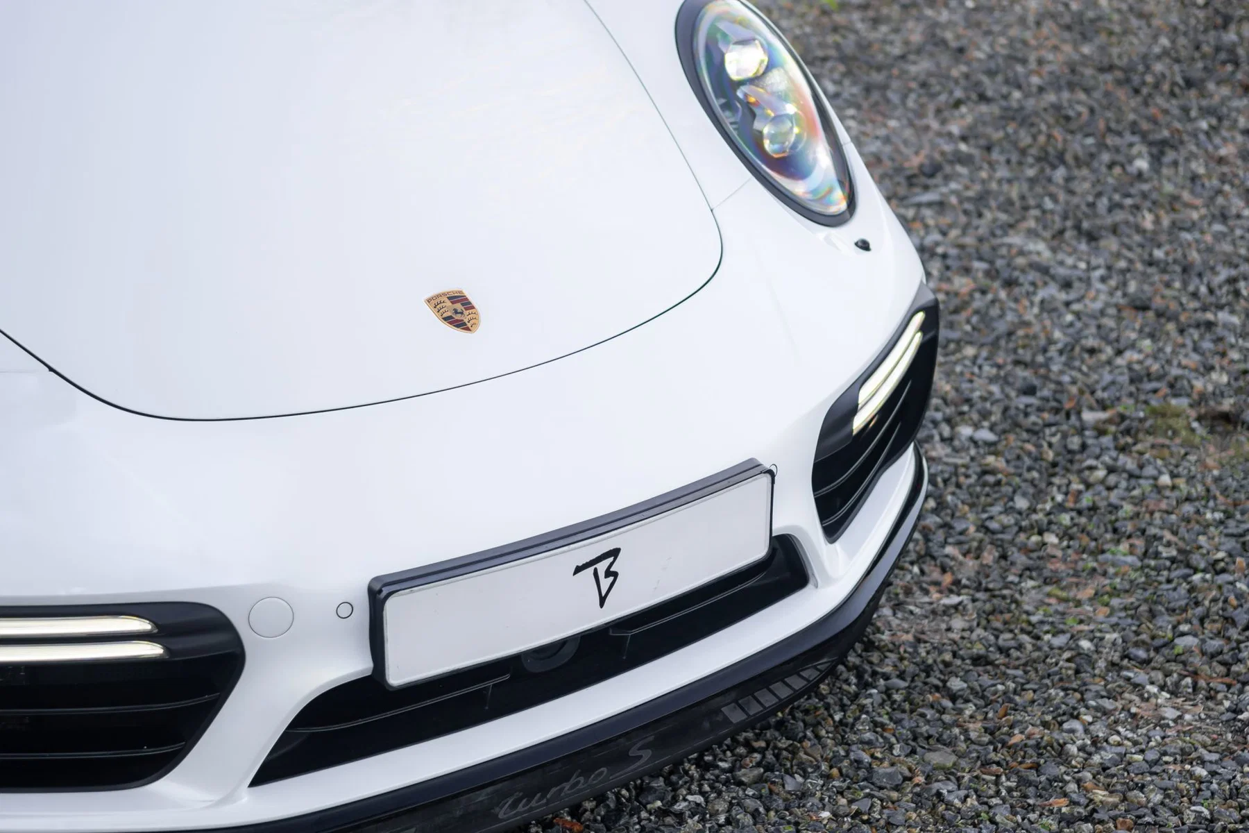 2018 Porsche 911 Turbo S in Oryx White Pearl