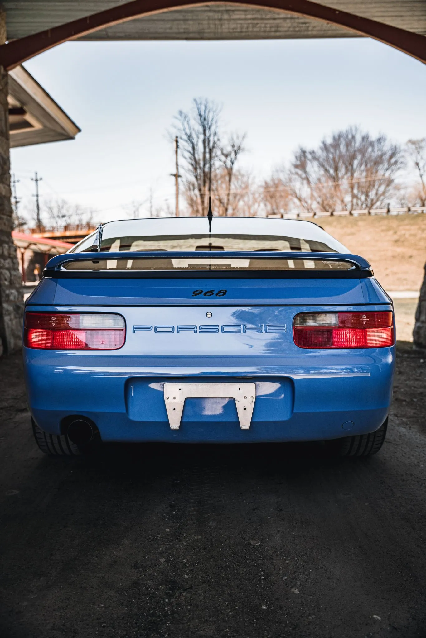 1993 Porsche 968 Coupe in Maritime Blue