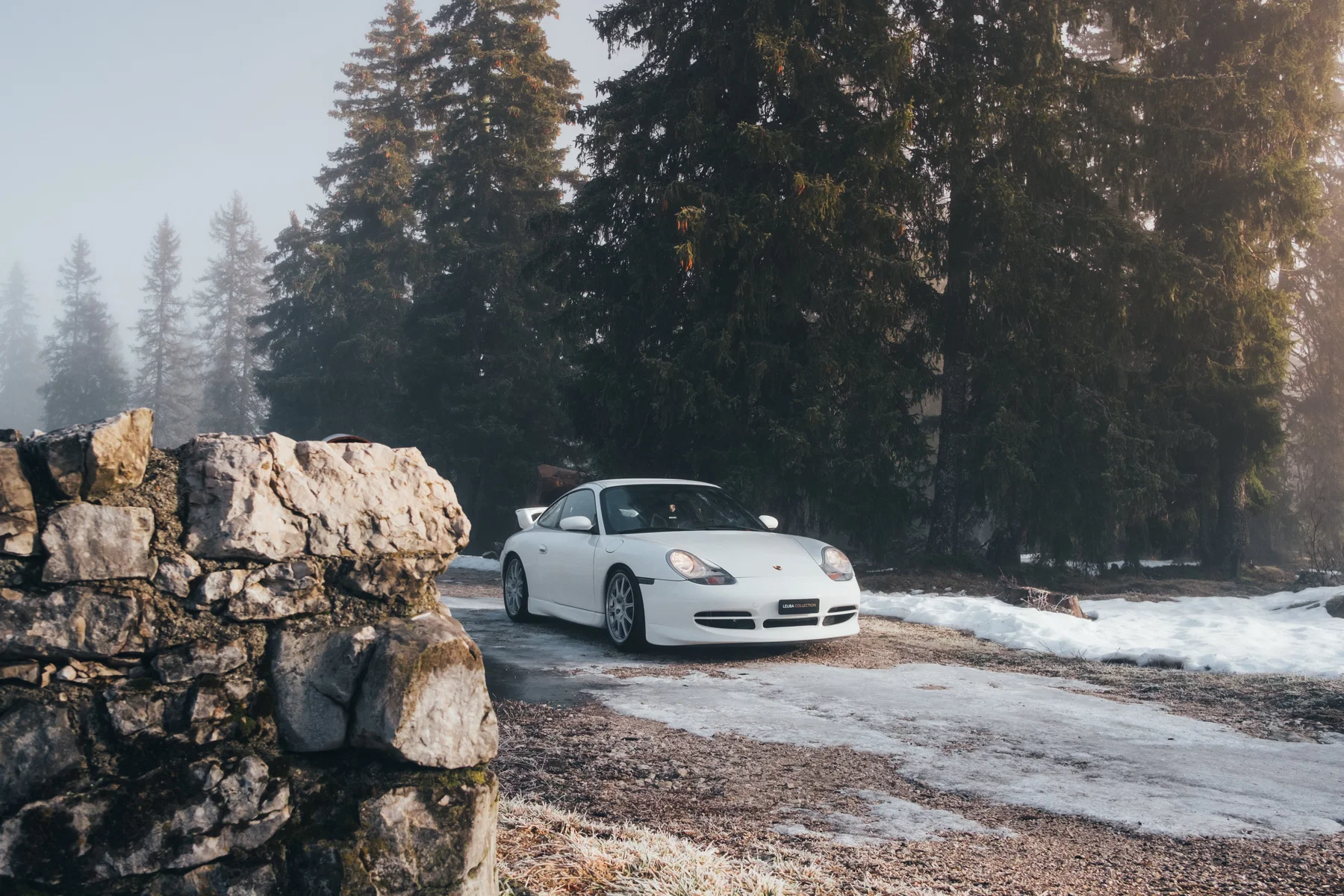2000 Porsche 911 GT3 Clubsport in Biarritz White