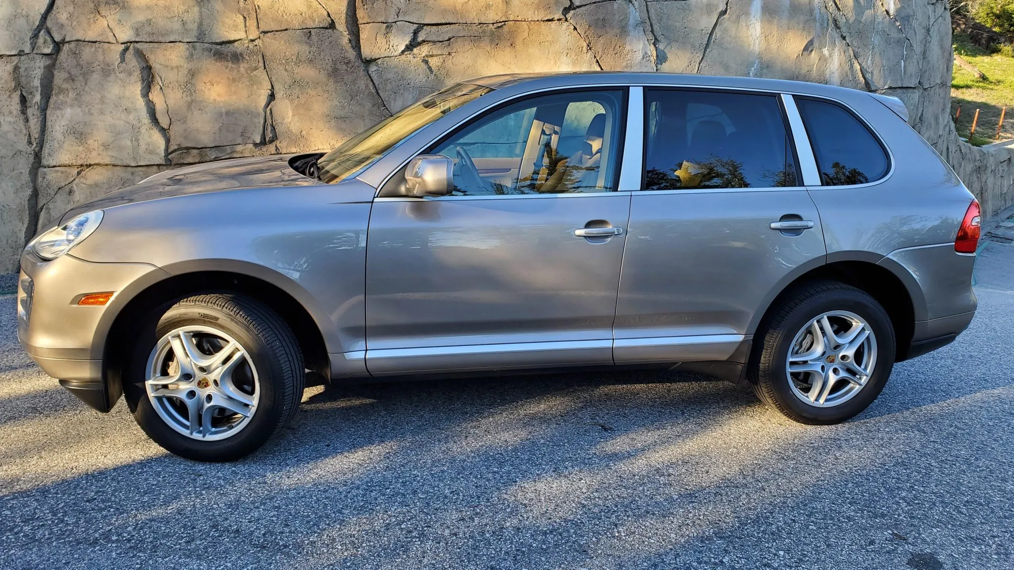 2008 Porsche Cayenne S in Jarama Beige Metallic