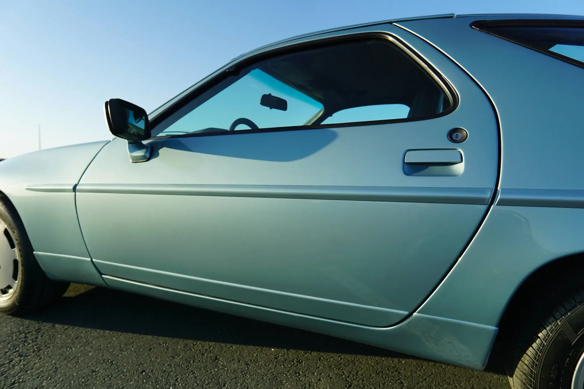 1987 Porsche 928 S4 in Lagoon Green Metallic