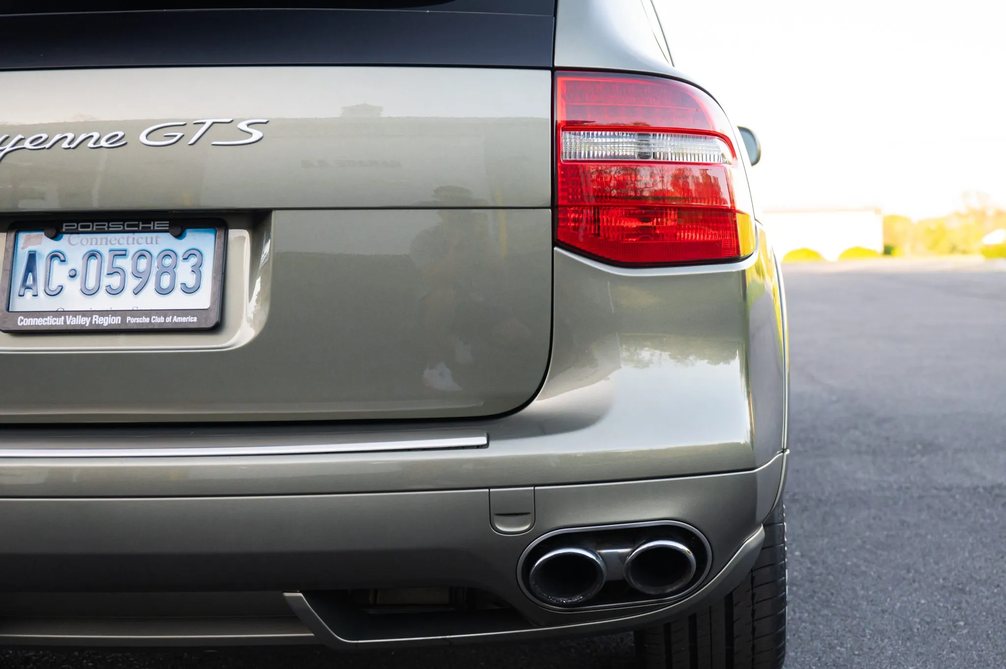 2009 Porsche Cayenne GTS in Olive Green Metallic