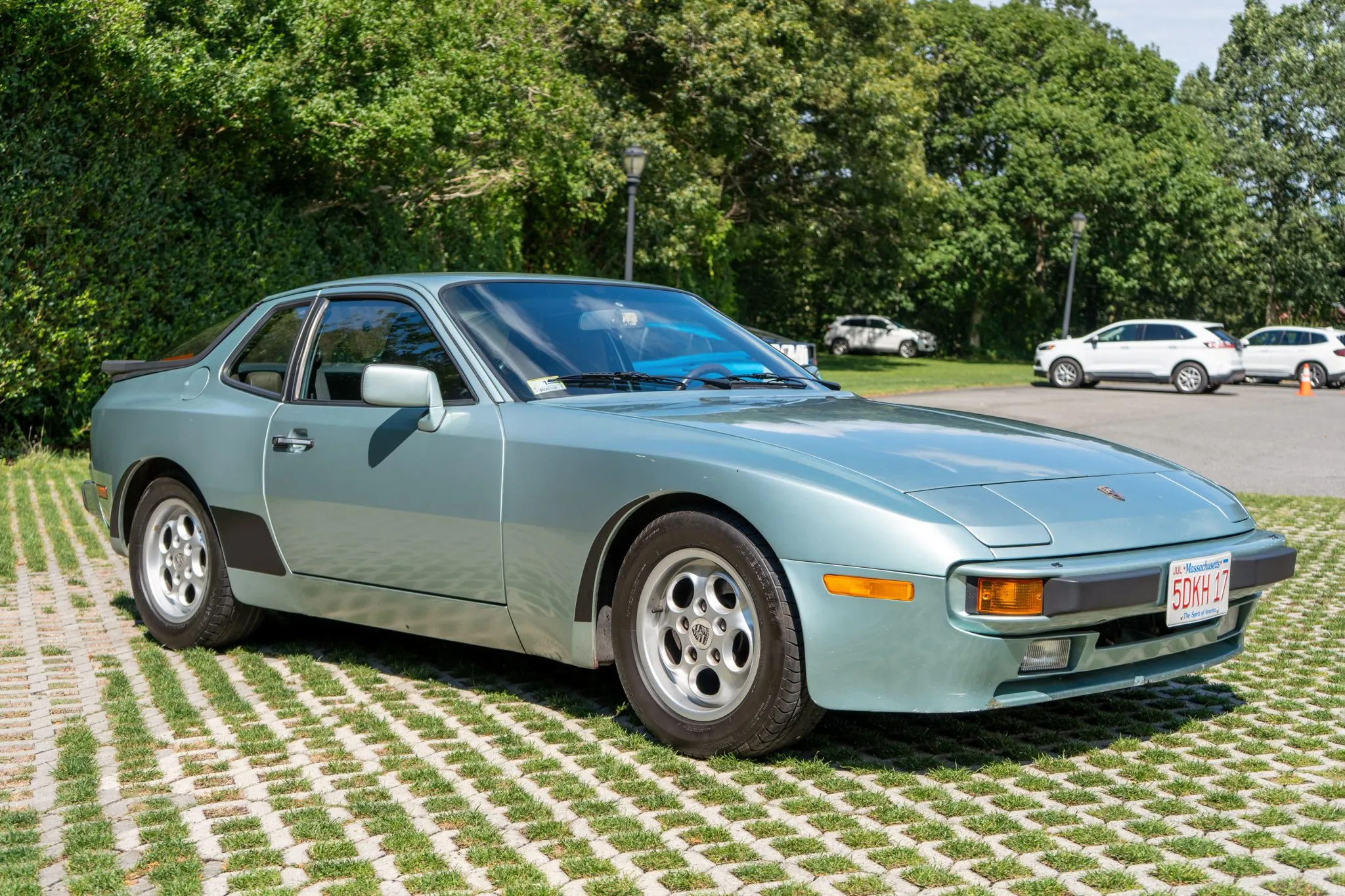 1985 Porsche 944 in Crystal Green Metallic