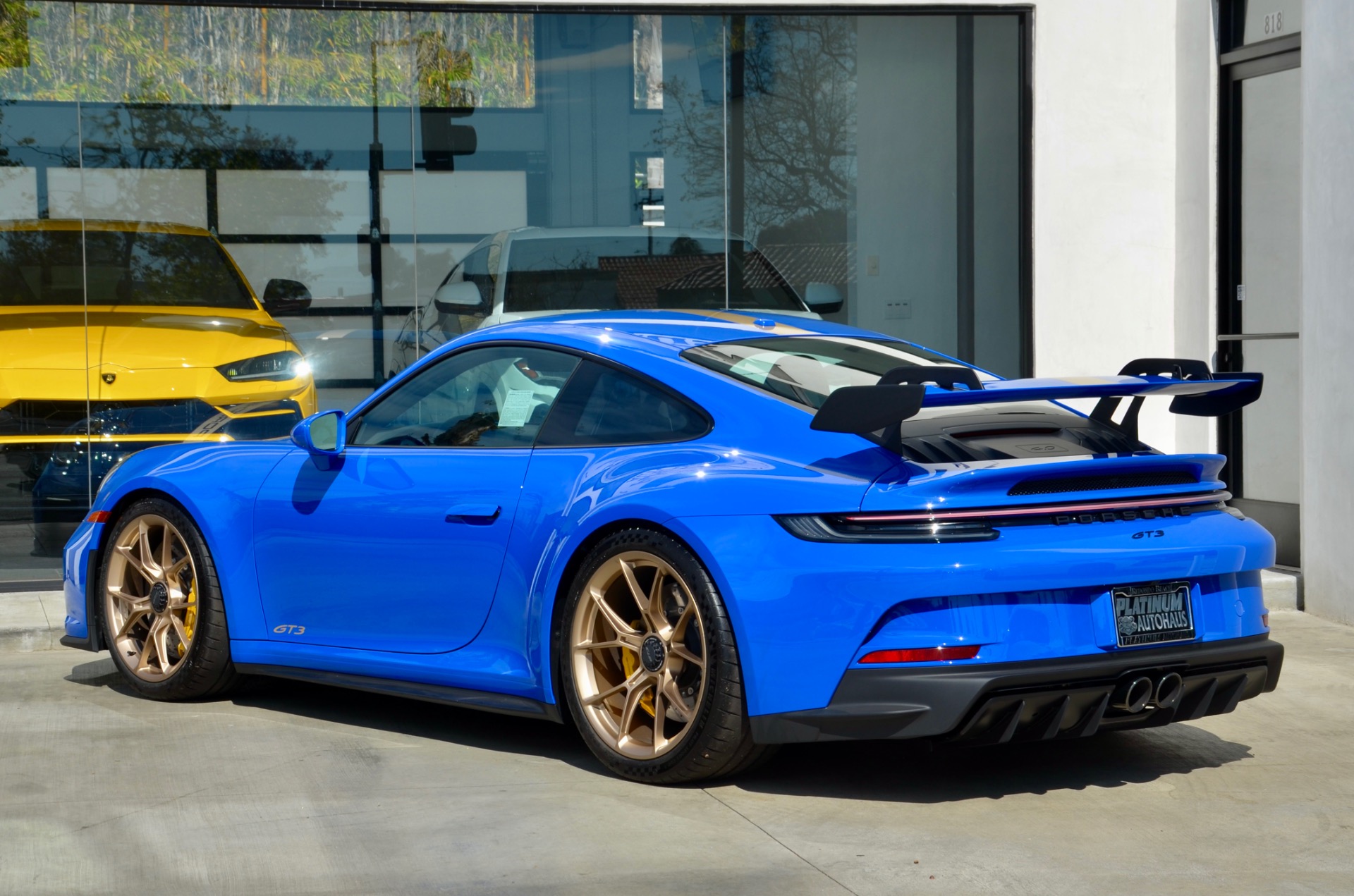 2022 Porsche 911 GT3 in Club Blau