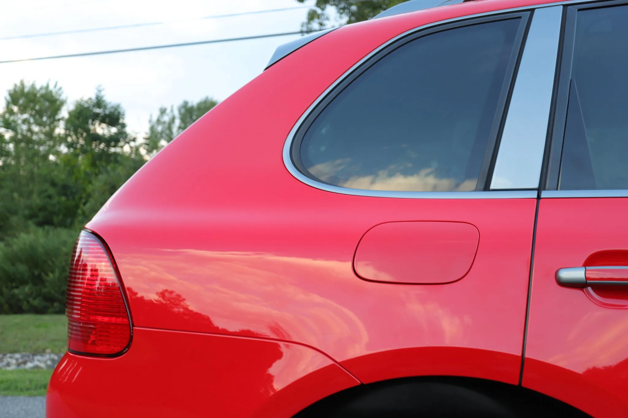 2006 Porsche Cayenne S Titanium Edition in Pure Red