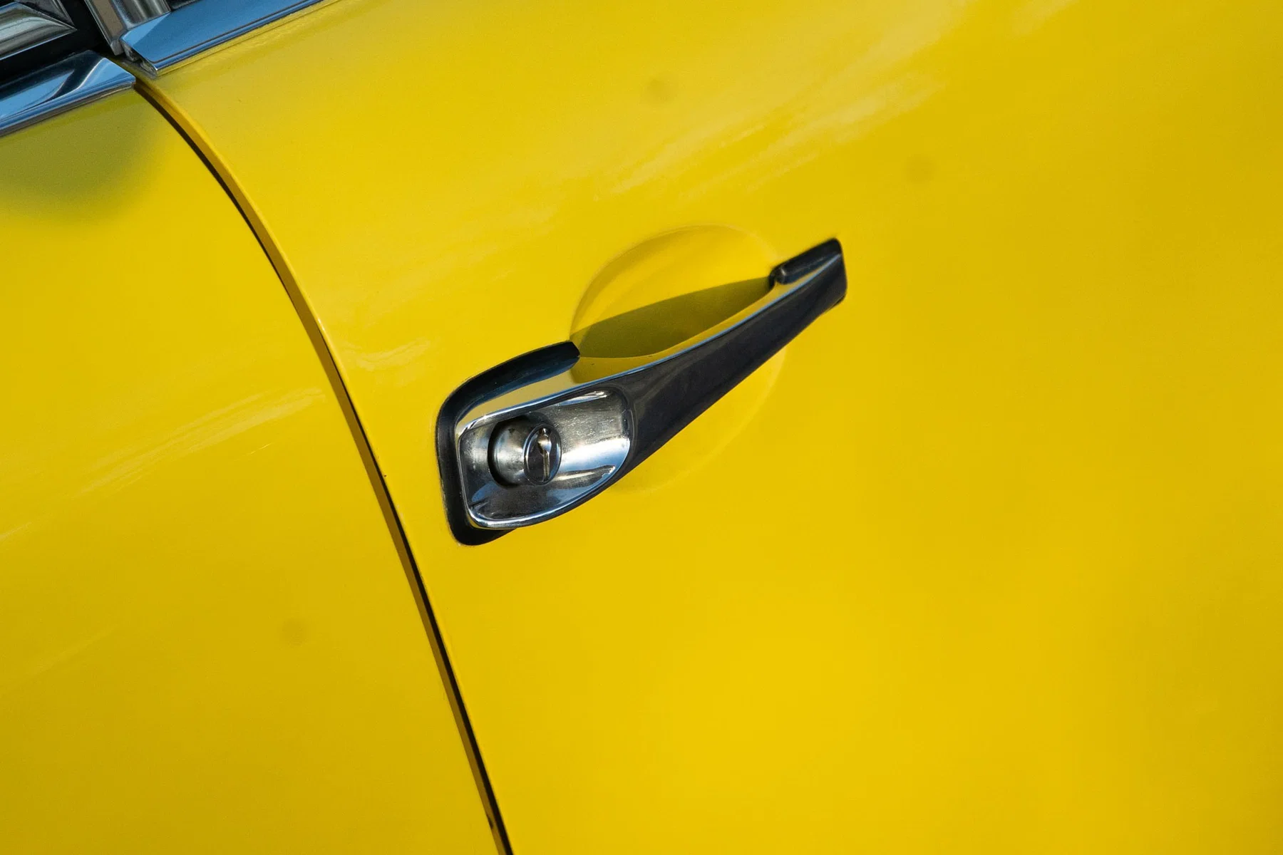 1969 Porsche 911E in Canary Yellow