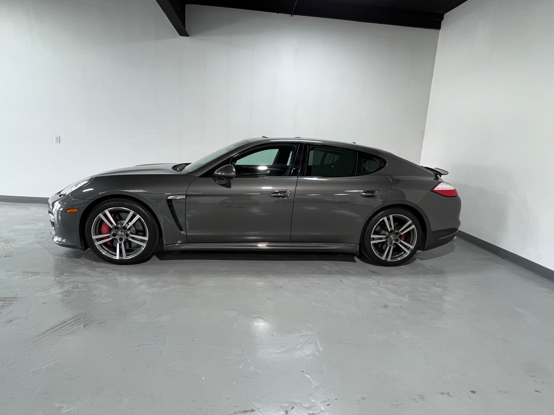 2010 Porsche Panamera 4S in Carbon Grey Metallic