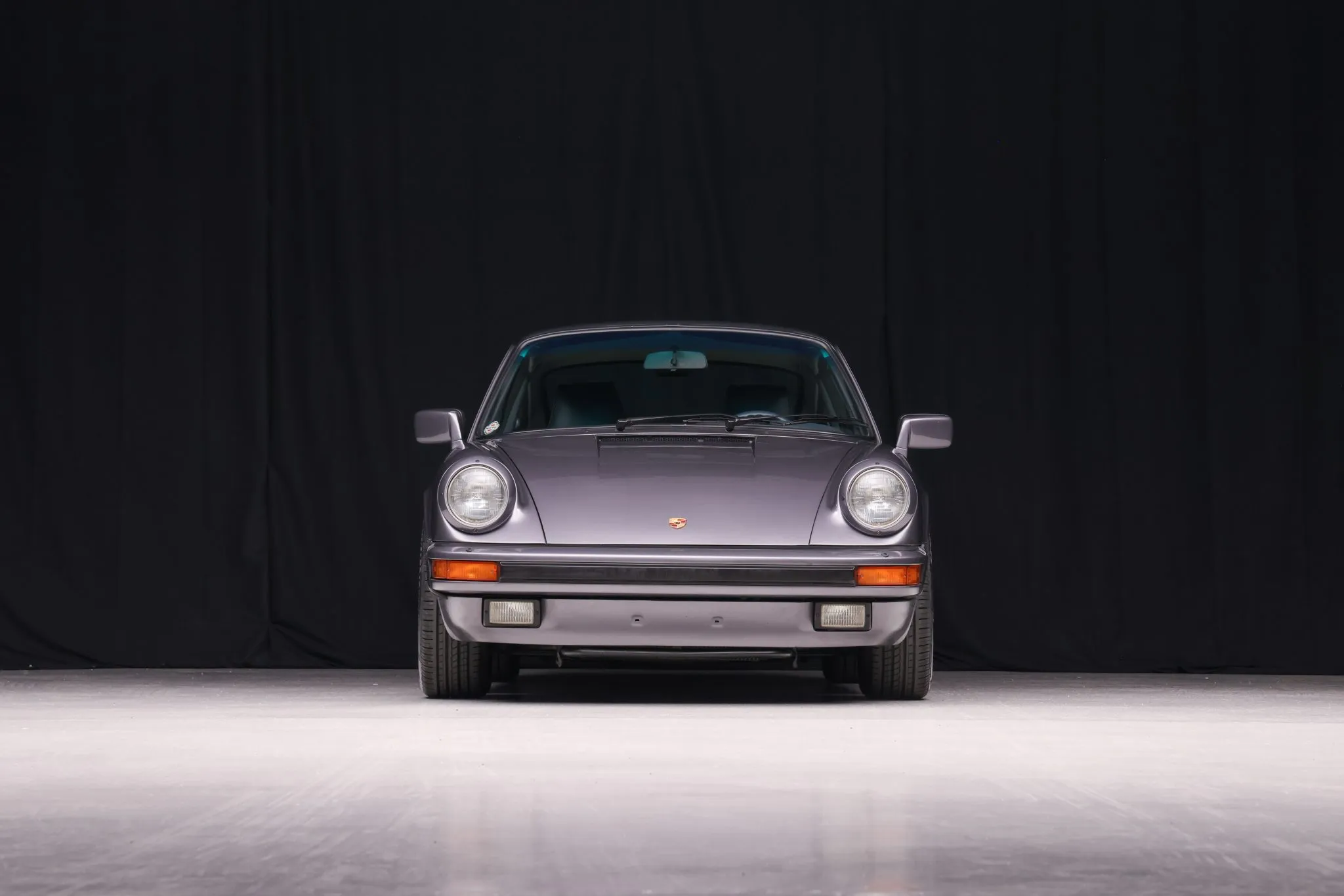 1986 Porsche 911 Carrera Coupe in Meteor Metallic