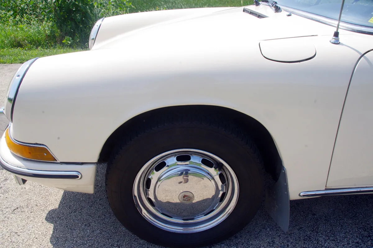 1967 Porsche 912 in Ivory