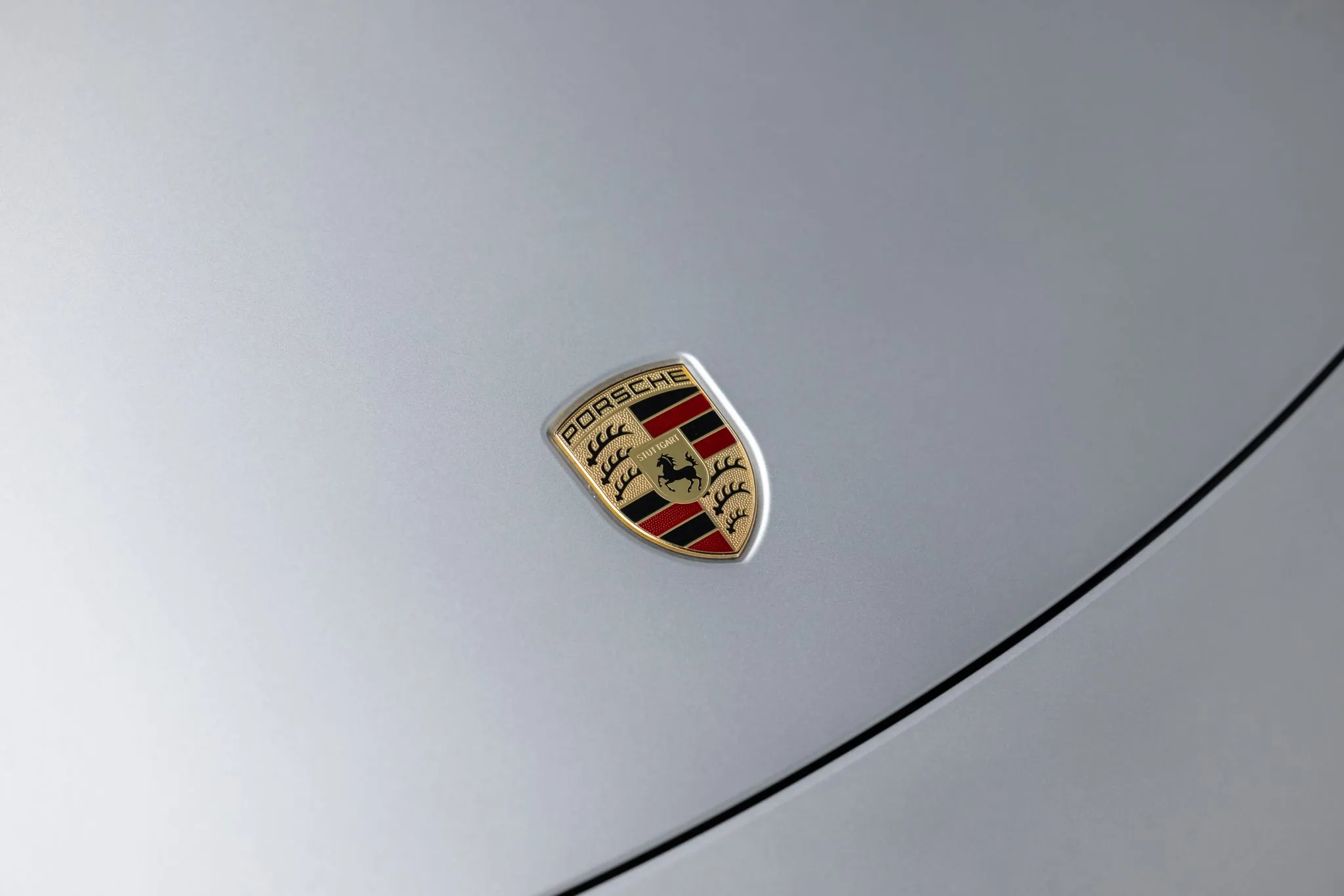 2018 Porsche 911 Targa 4 GTS in Rhodium Silver Metallic