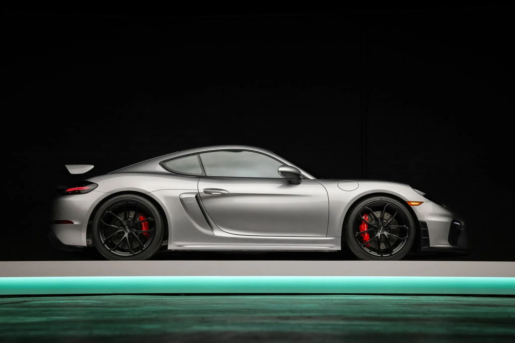 2021 Porsche 718 Cayman GT4 in GT Silver Metallic