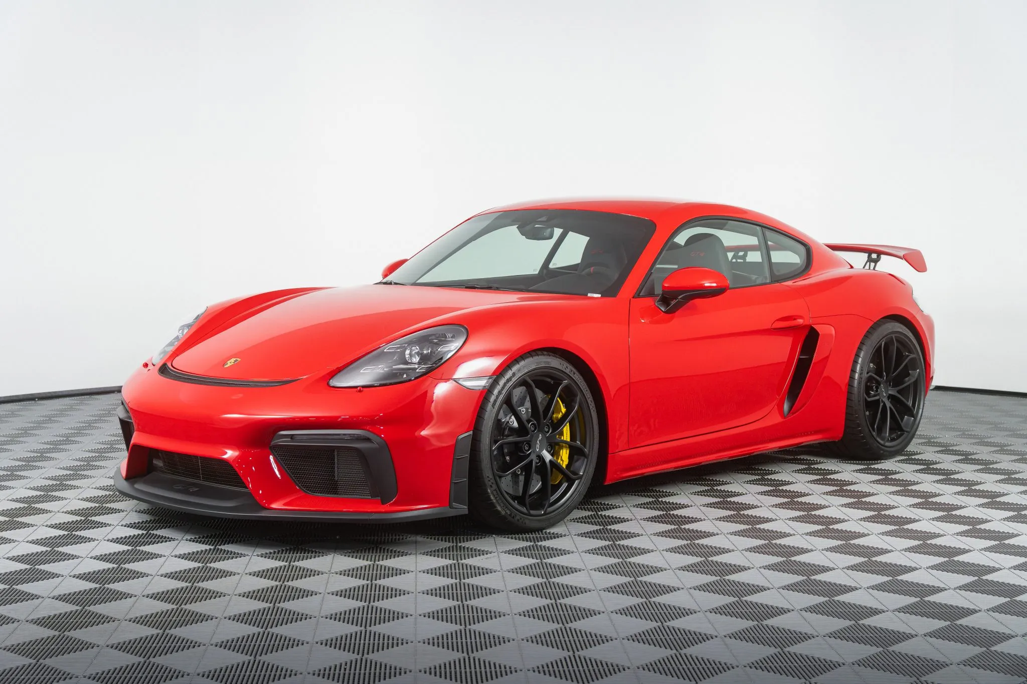 2020 Porsche 718 Cayman GT4 in Guards Red