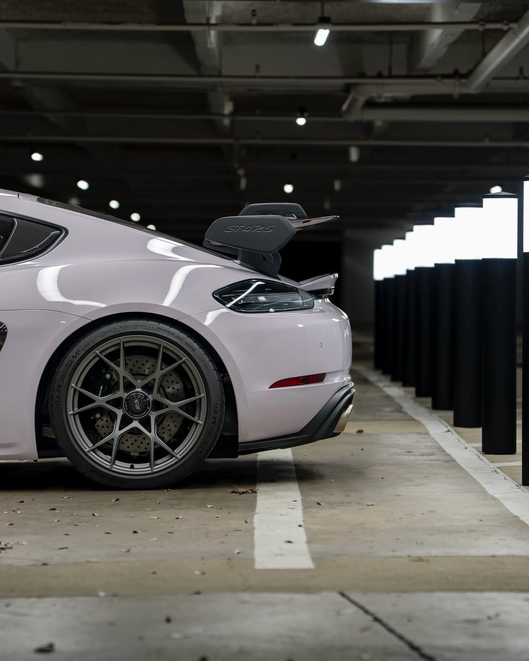 2025 Porsche 718 Cayman GT4 RS in Moon Gem