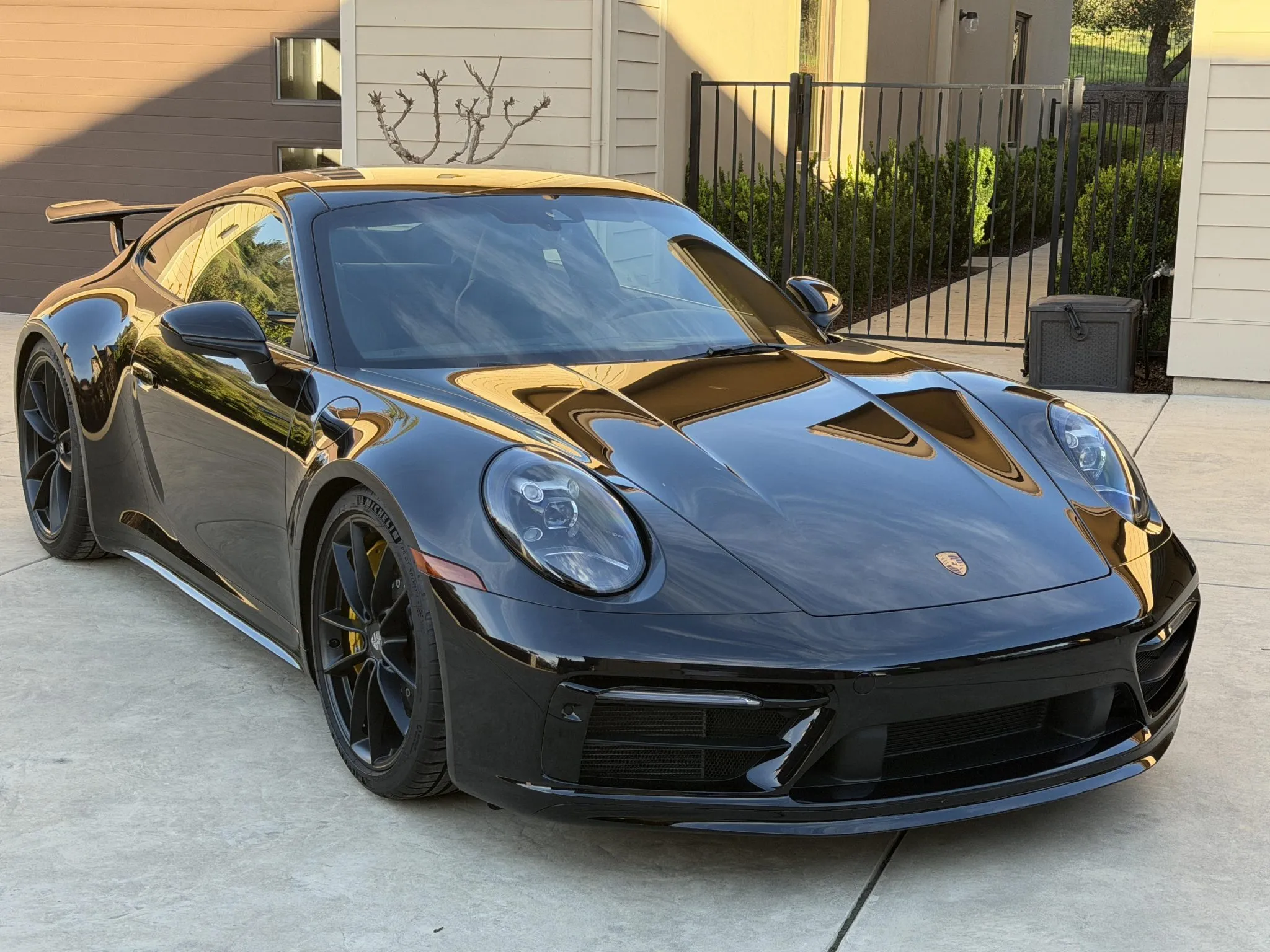 2023 Porsche 911 Carrera Coupe in Jet Black Metallic