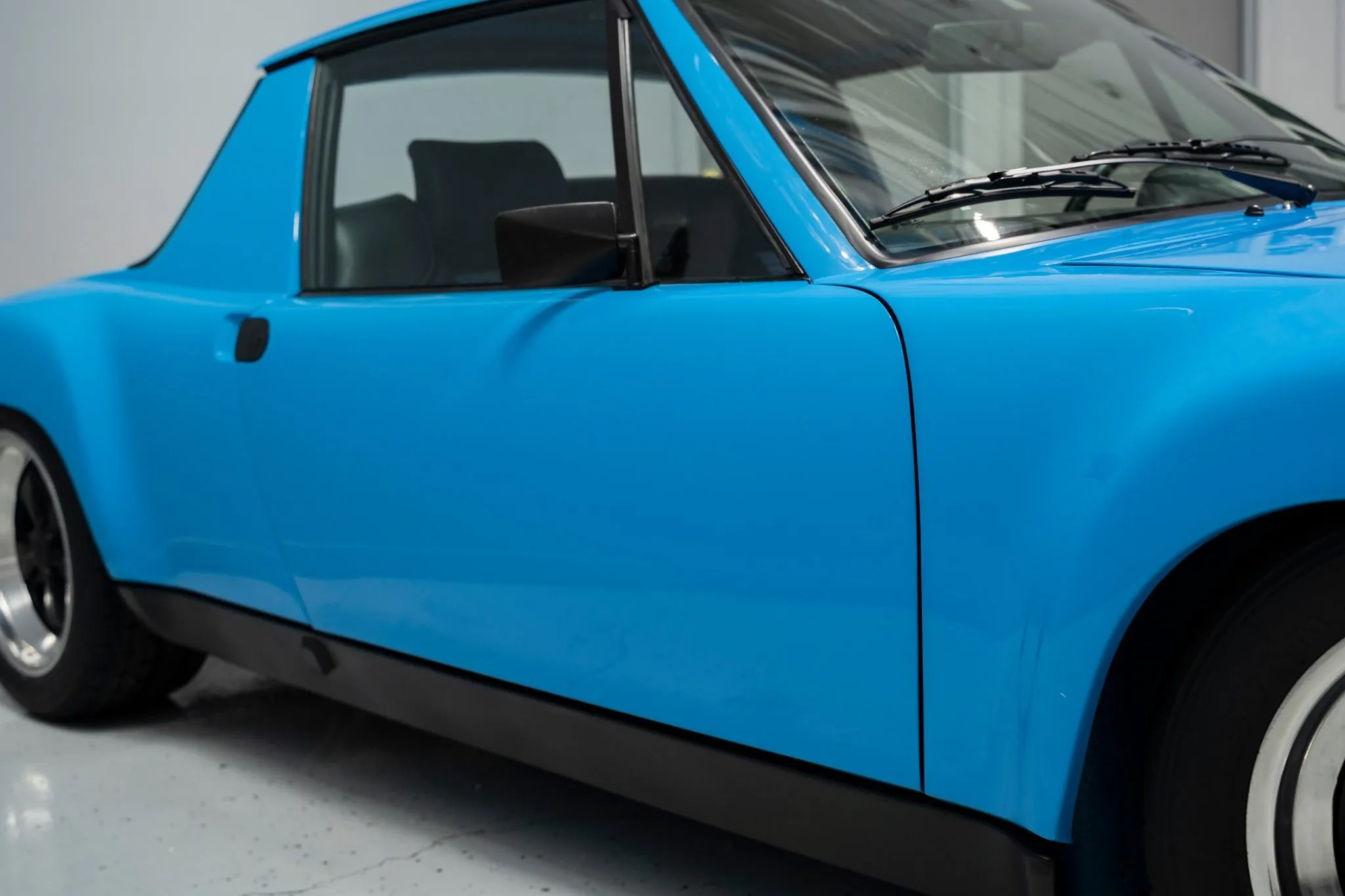 1970 Porsche 914-6 in Mexico Blue