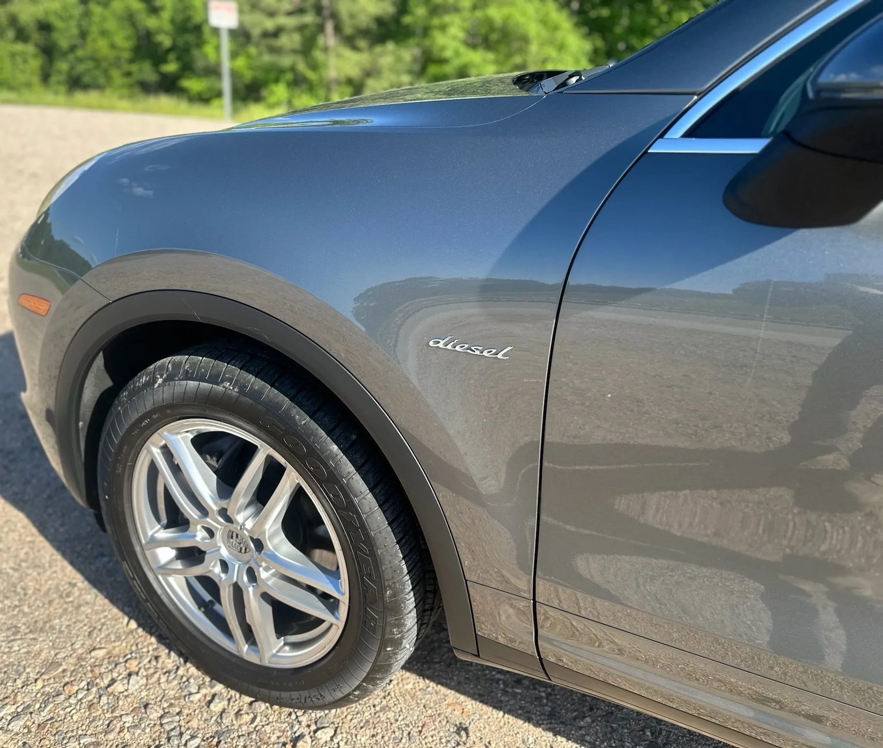 2016 Porsche Cayenne Diesel in Meteor Grey Metallic