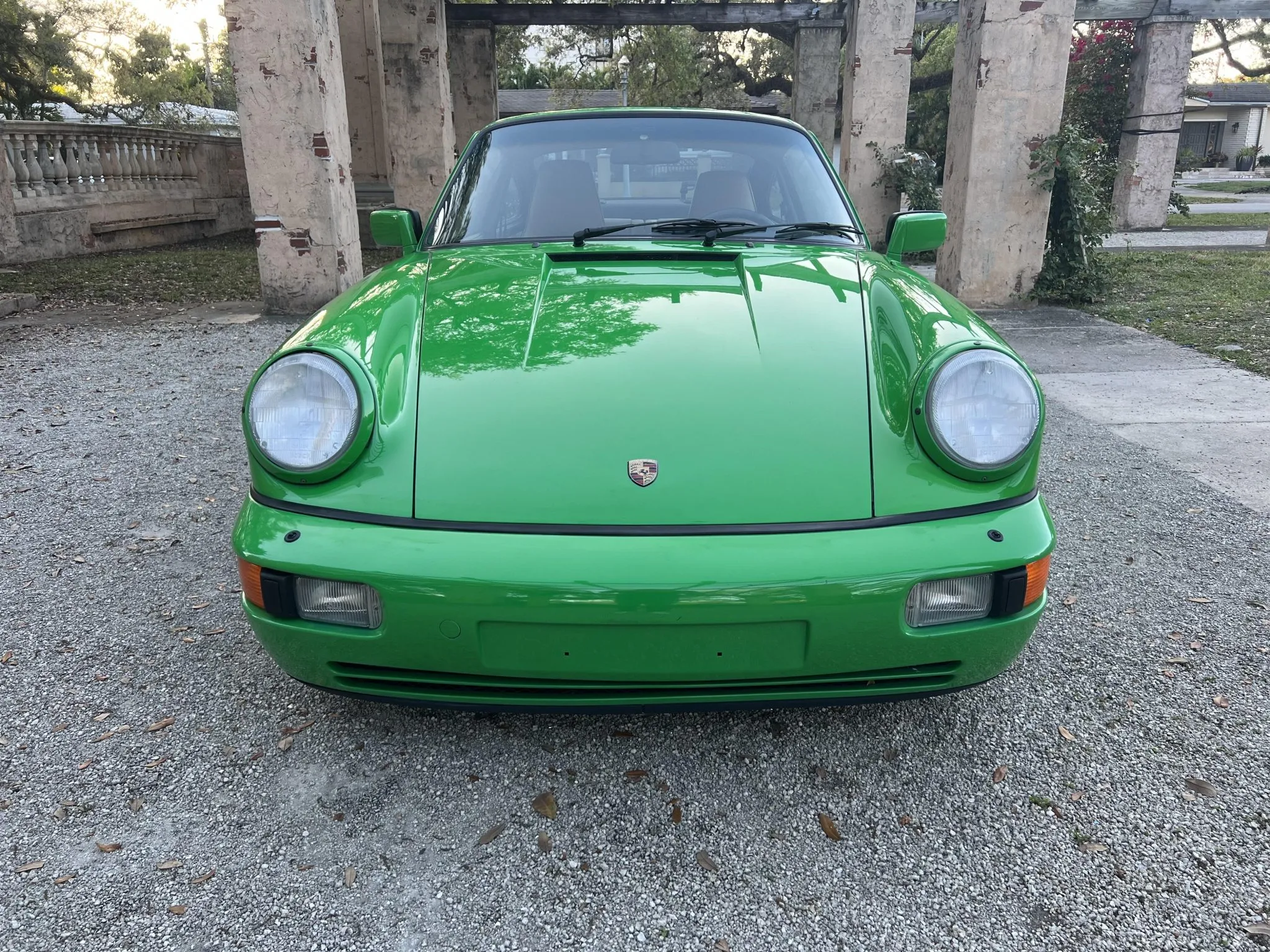 1990 Porsche 911 Carrera 4 Coupe 5-Speed in Speedway Green