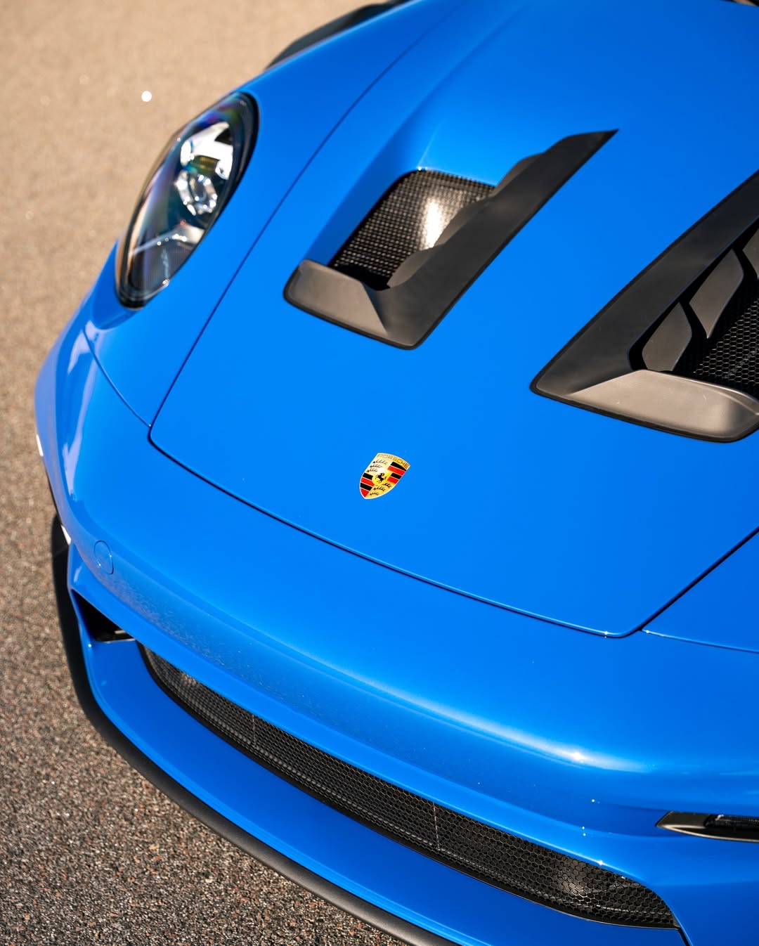 2025 Porsche 911 GT3 RS in Nogaro Blue Metallic